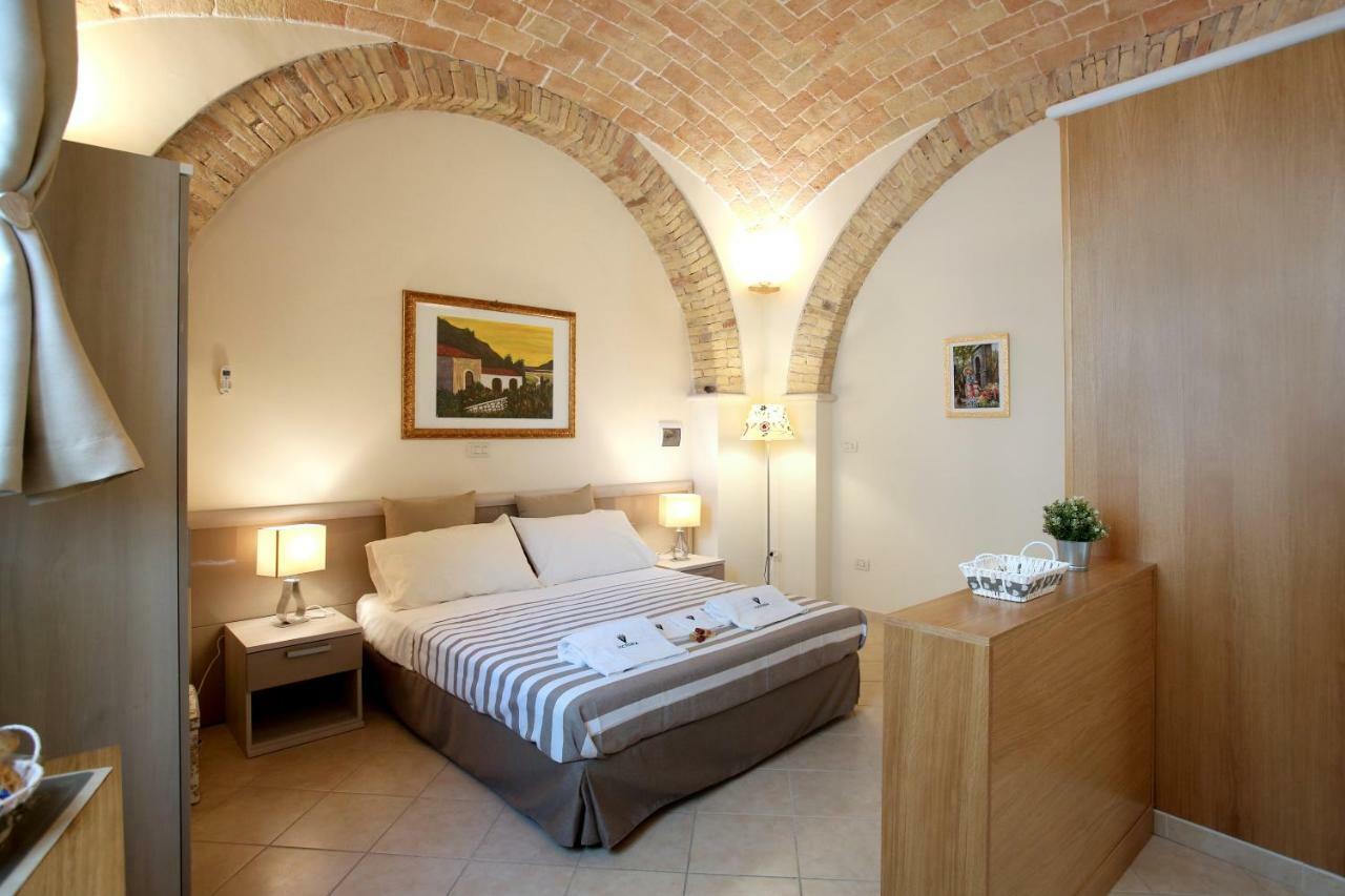 Victoria Royal Apartments & Rooms Termoli Εξωτερικό φωτογραφία