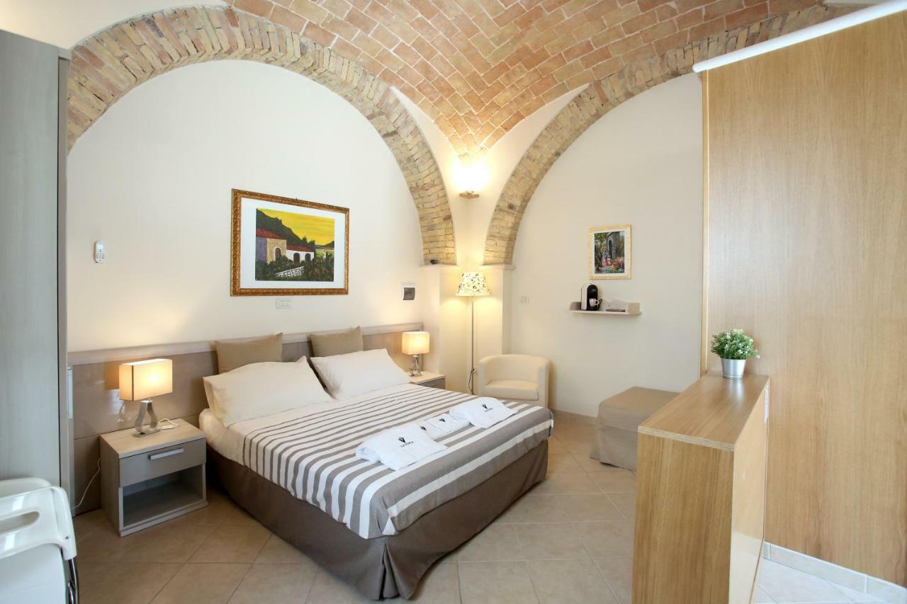 Victoria Royal Apartments & Rooms Termoli Εξωτερικό φωτογραφία